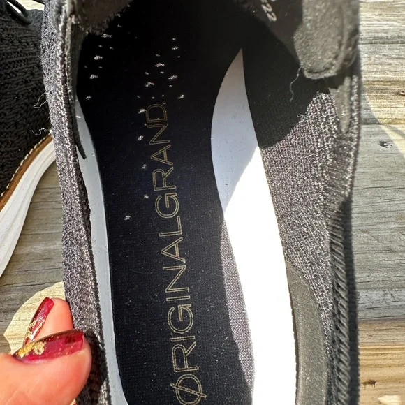 Cole Haan Black Flats - Picture 3 of 6